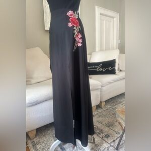 REVERSE CLOTHING Bohemian Tropical Black Red Floral Embroidery Maxi Skirt Size S